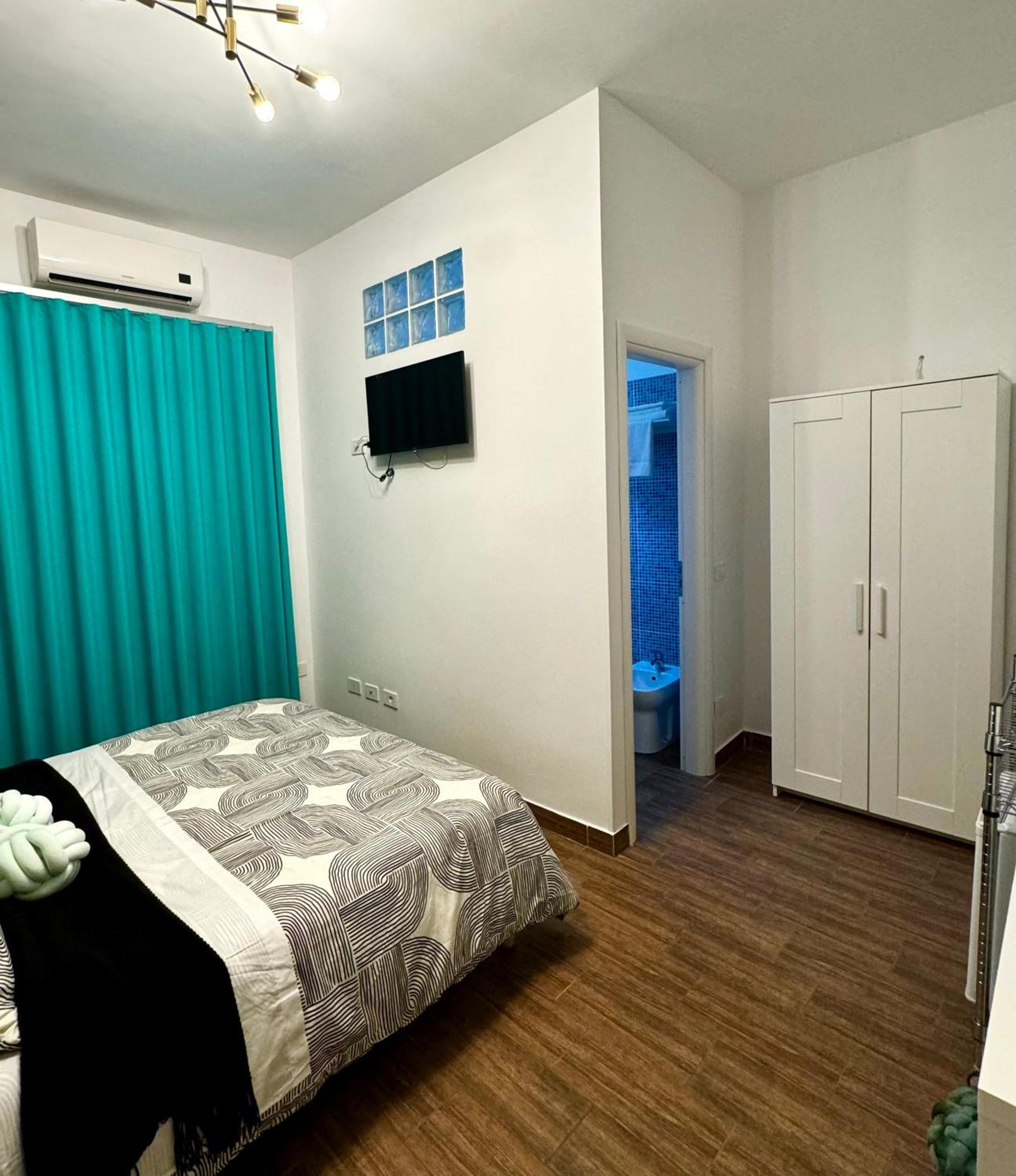 Enotria Bnb Bed & Breakfast Reggio di Calabria Dış mekan fotoğraf